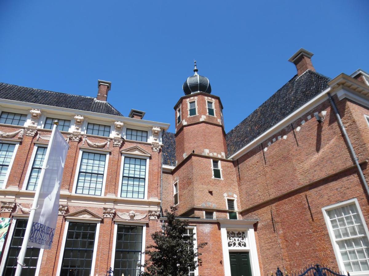 Hus Bed and Breakfast Leeuwarden Eksteriør billede